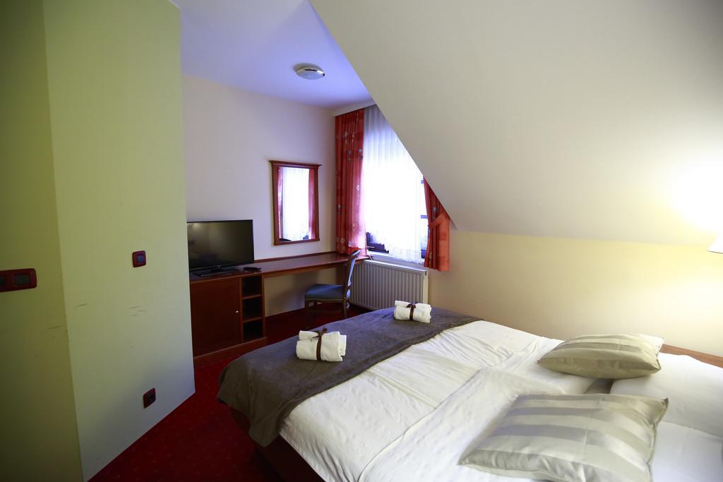 Guesthouse Villa Zelenjak Ventek Kumrovec Εξωτερικό φωτογραφία