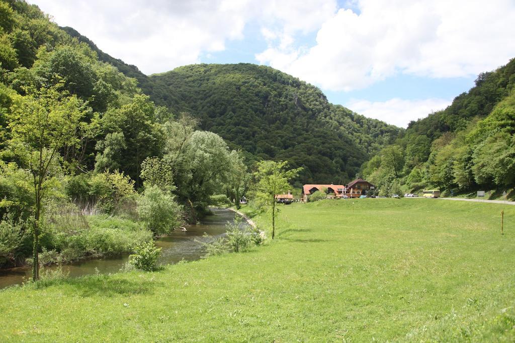 Guesthouse Villa Zelenjak Ventek Kumrovec Εξωτερικό φωτογραφία
